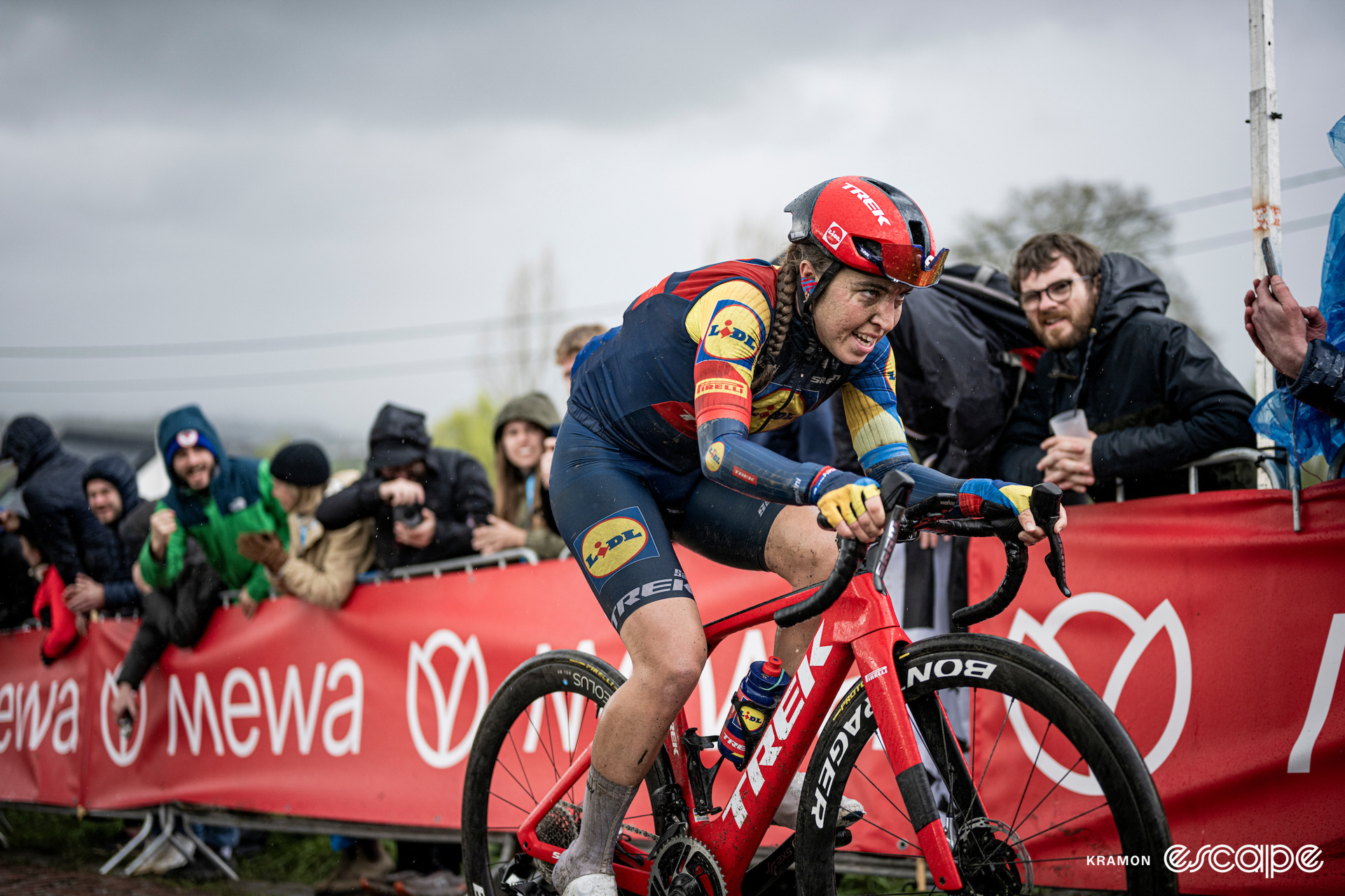 Shirin van Anrooij on the Paterberg at the Tour of Flanders.