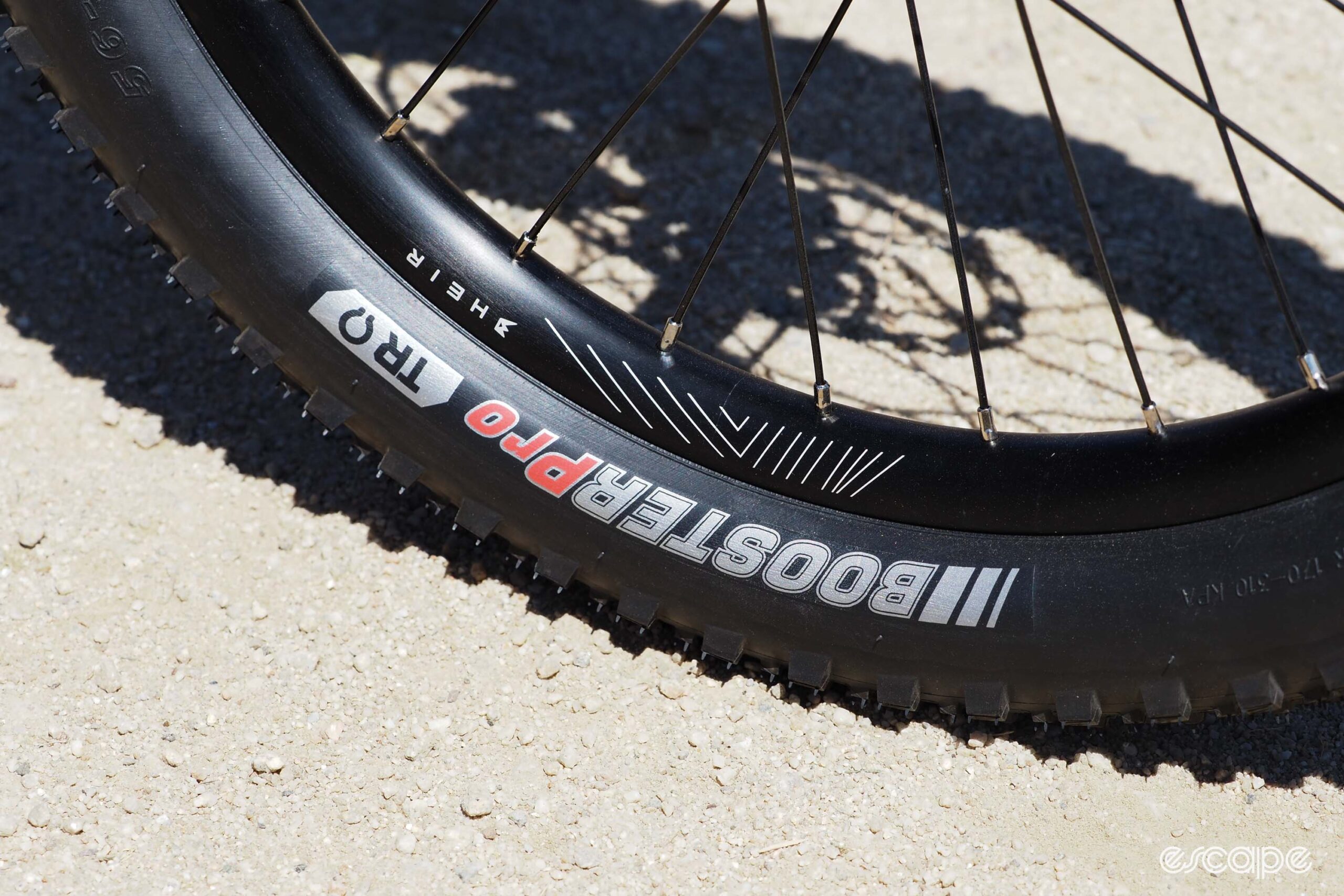 Prevelo Zulu tubeless wheel and tire