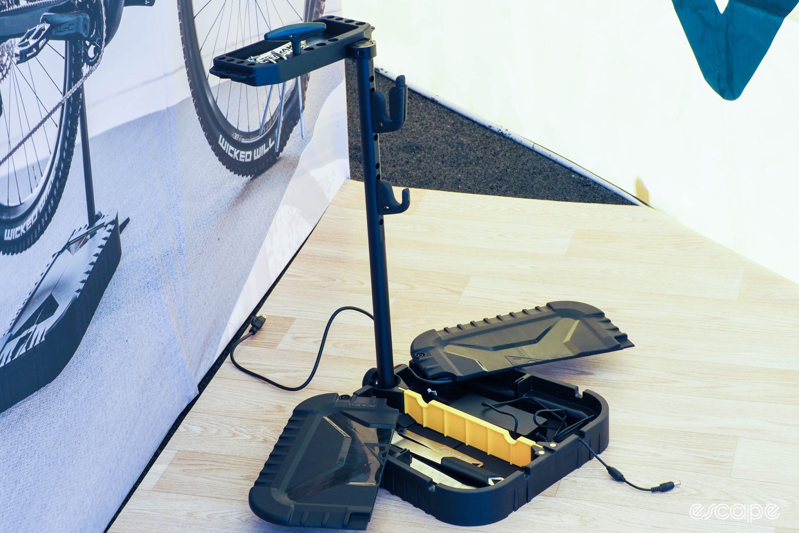 Topeak Transformer stand