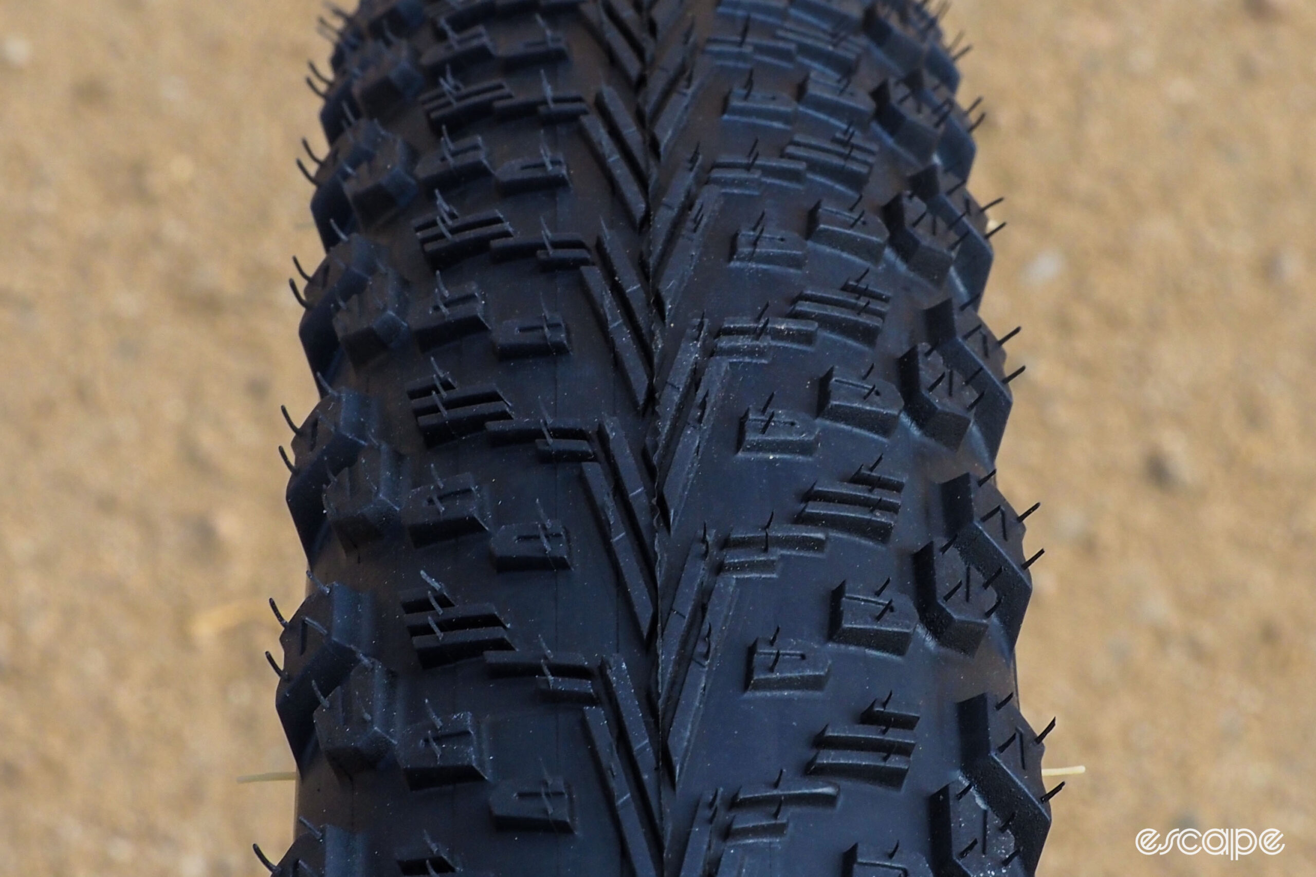 Vittoria Peyote tread detail