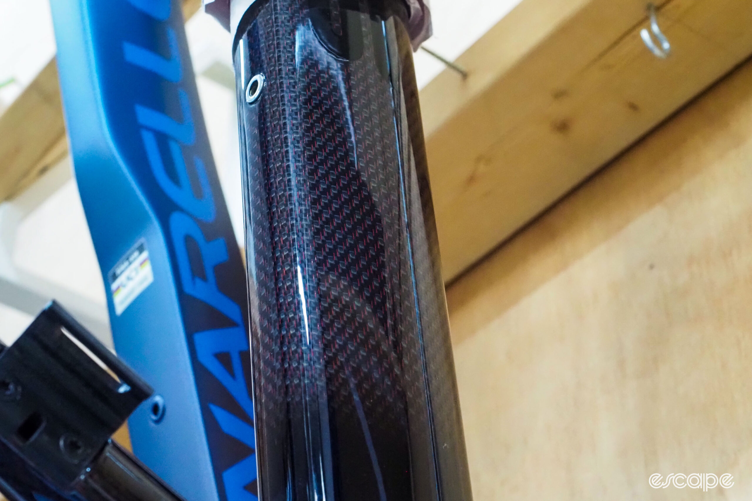 Velocolour carbon fiber tinting