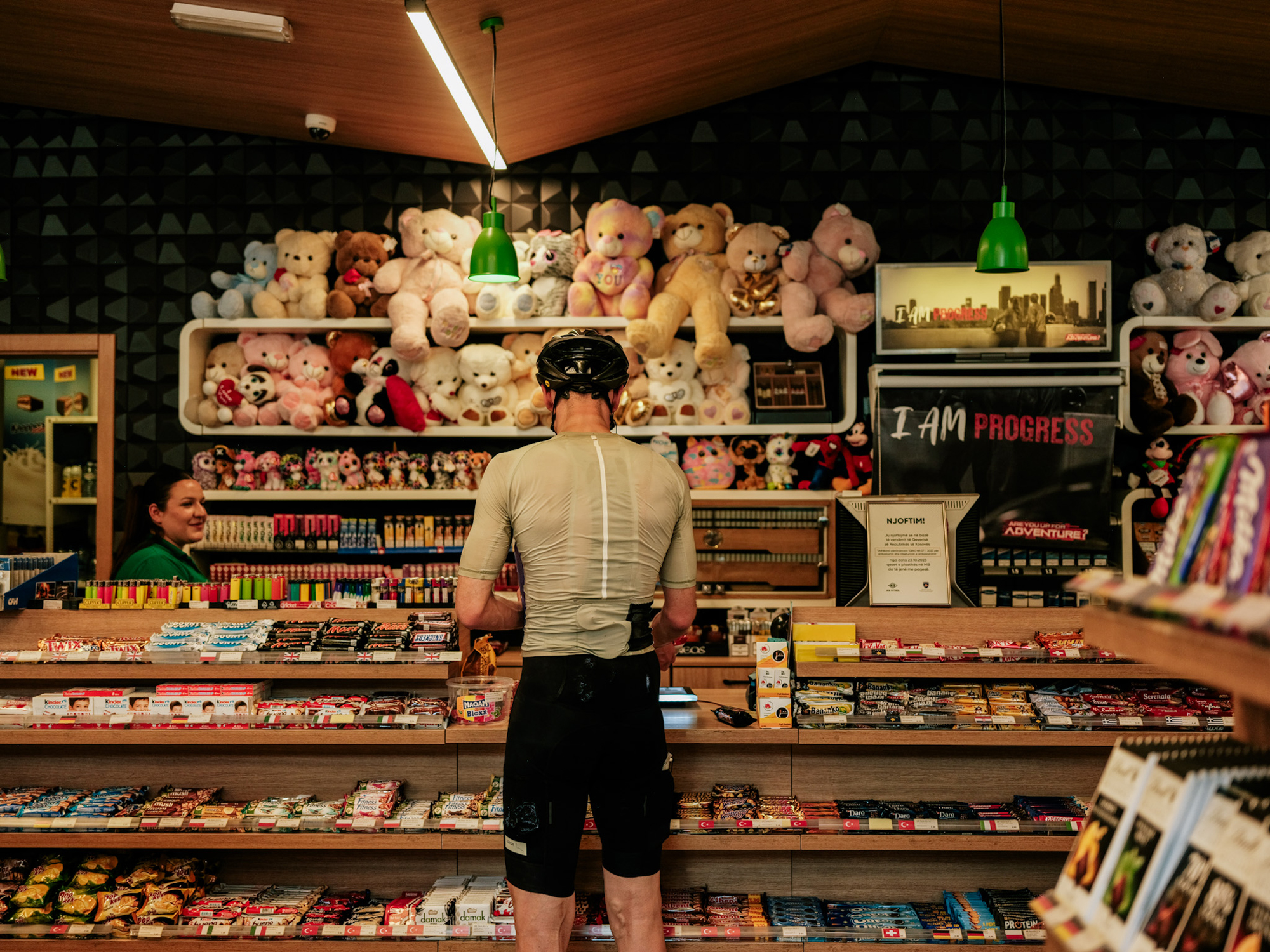 A rider considers their snack options (Credit: Liz Seabrook)