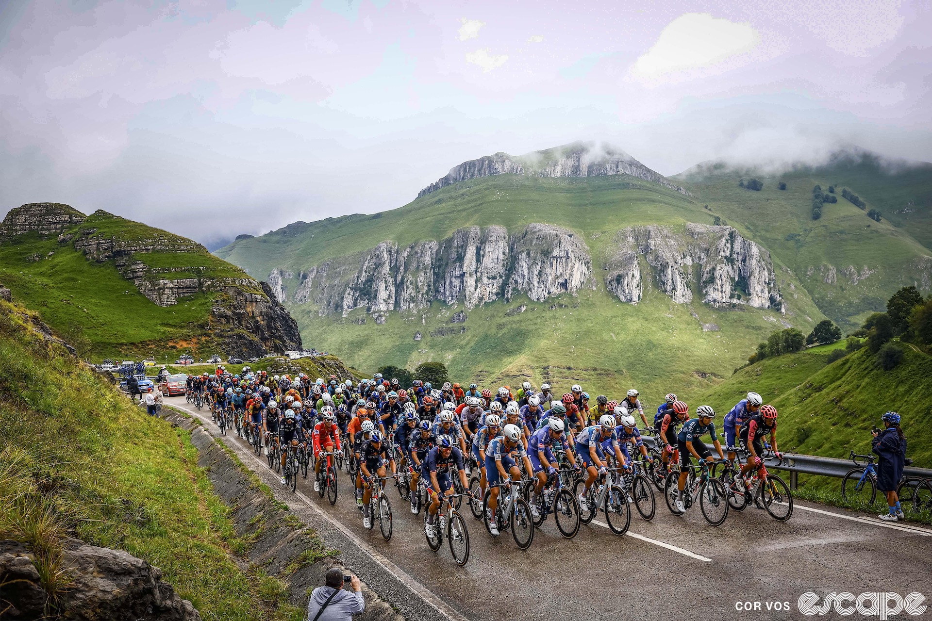 The peloton on stage 17 of the Vuelta a España.