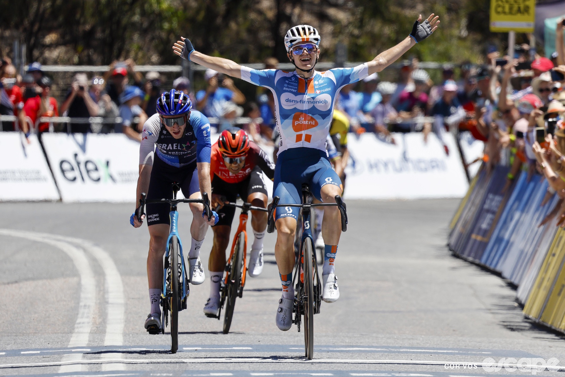 Oscar Onley wins stage 5 of the Tour Down Under.