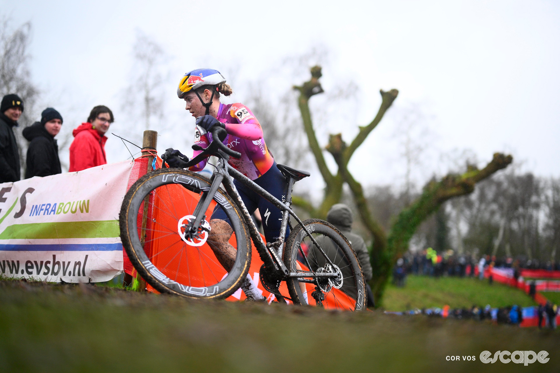 Blanka Vas of Team SD Worx crests the steep climb on foot during cyclocross World Cup Hulst.