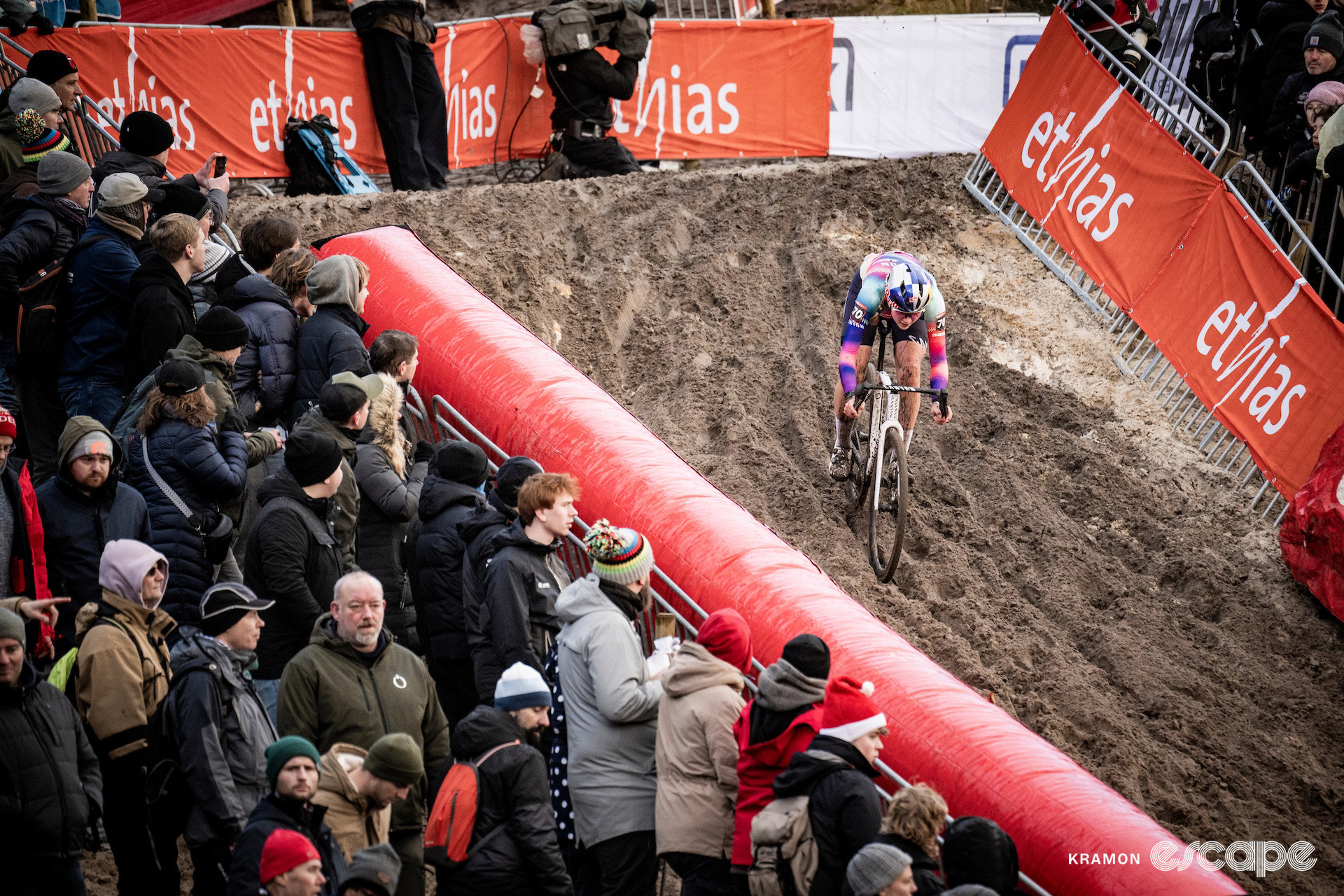 Zoe Backstedt leads the race during cyclocross World Cup Zonhoven.