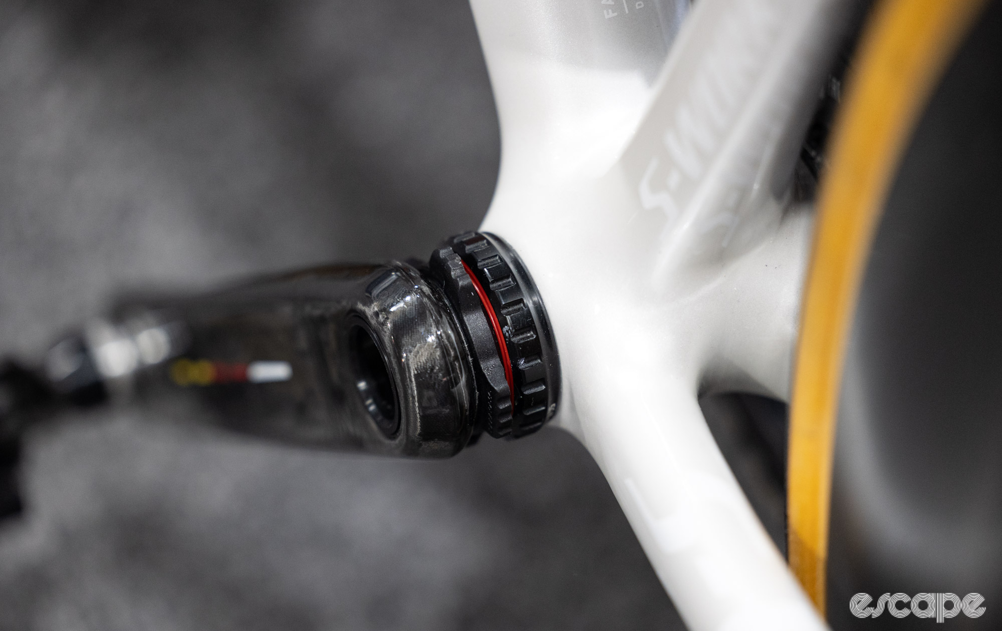 Threaded bottom bracket