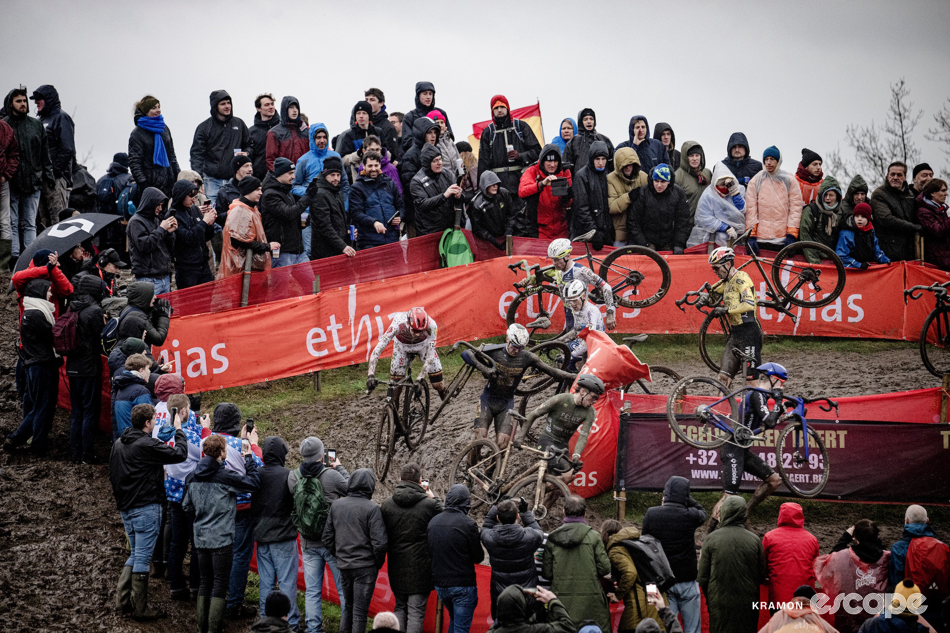 The elite men during World Cup Dendermonde.