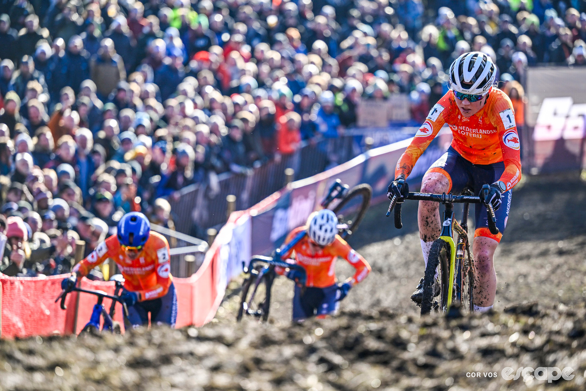 Fem van Empel leads Lucinda Brand and Puck Pieterse during the 2025 elite women's cyclocross World Championships.