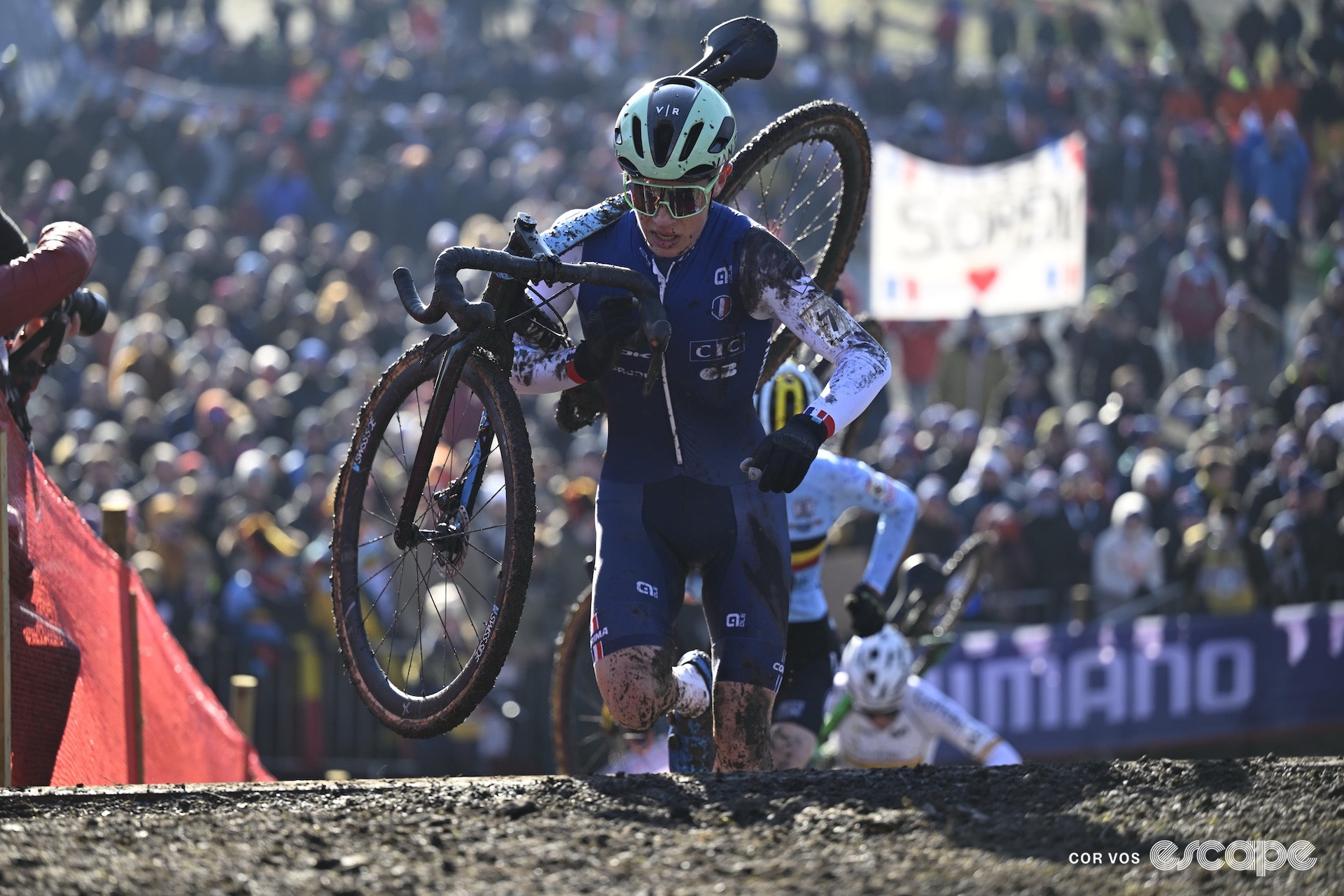 Young Frenchman Soren Bruyère Joumard during the 2025 junior men's cyclocross World Championships.