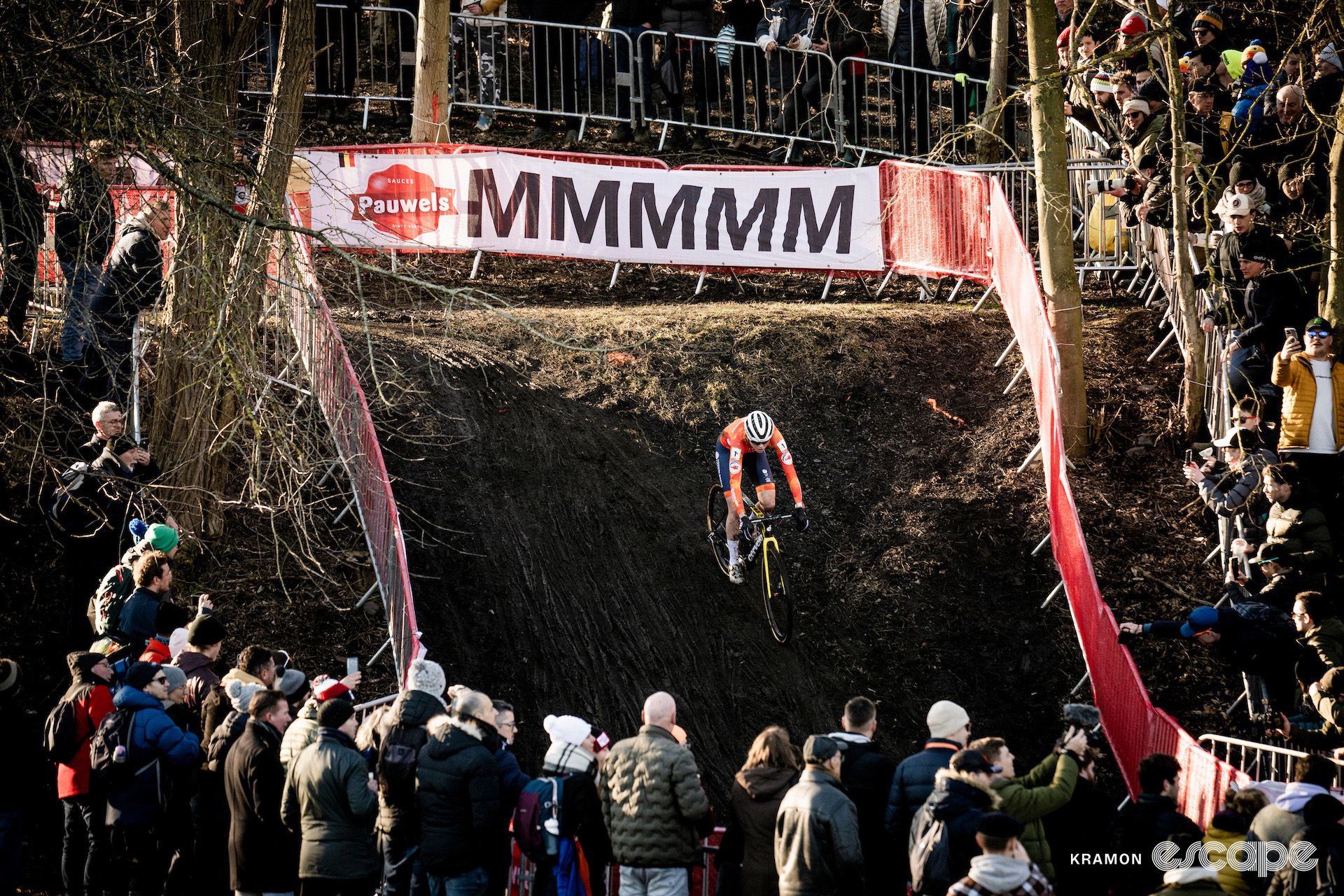 Fem van Empel during the 2025 elite women's cyclocross World Championships.