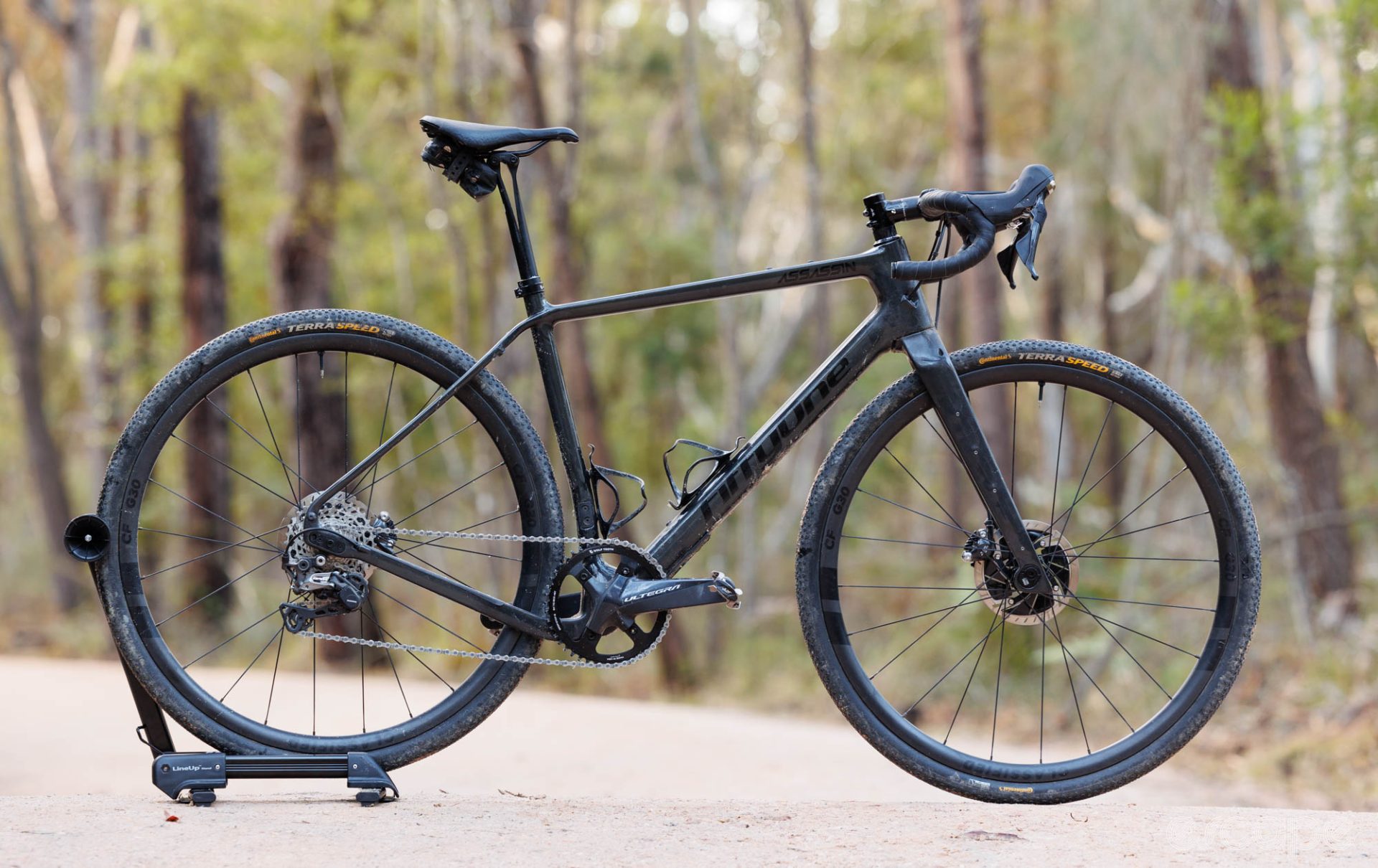 A FiftyOne Assassin gravel bike outfitted with Classified's Powershift hub system.