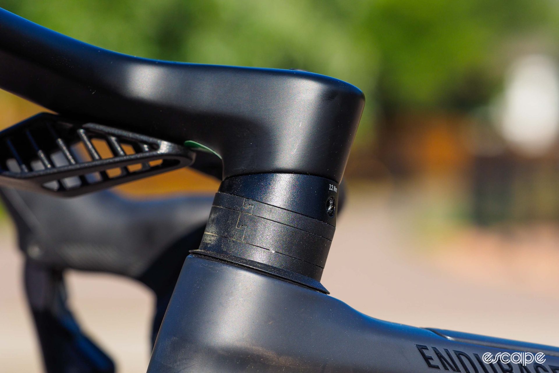 The 2024 Canyon Endurace CF headset spacers are two-piece, interlocking models for easy adjustment of handlebar height.
