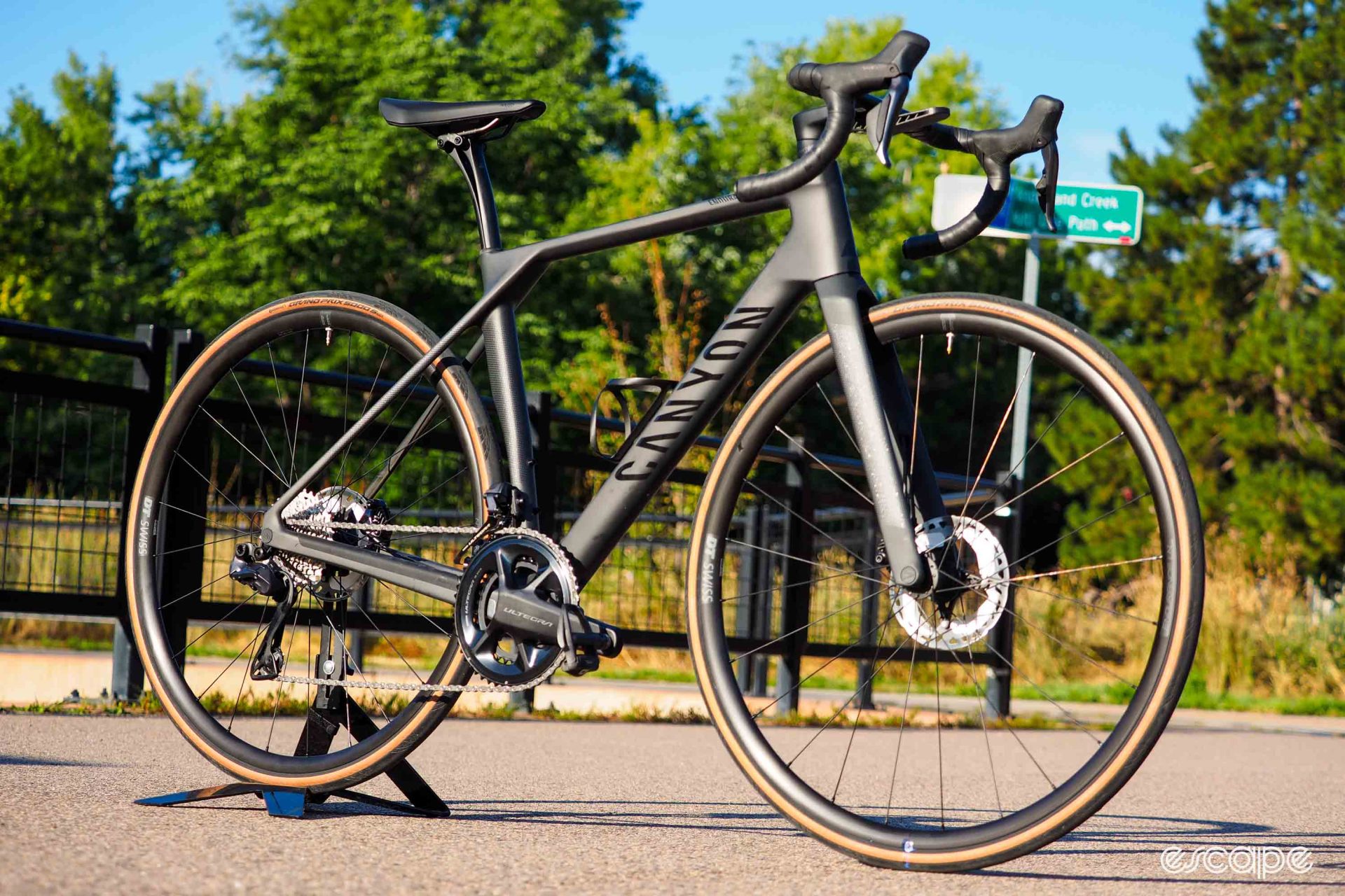 The 2024 Canyon Endurace CF is a subtle evolution. In this profile photo with the bike facing slightly toward the camera, at first glance you might mistake it for the existing model.