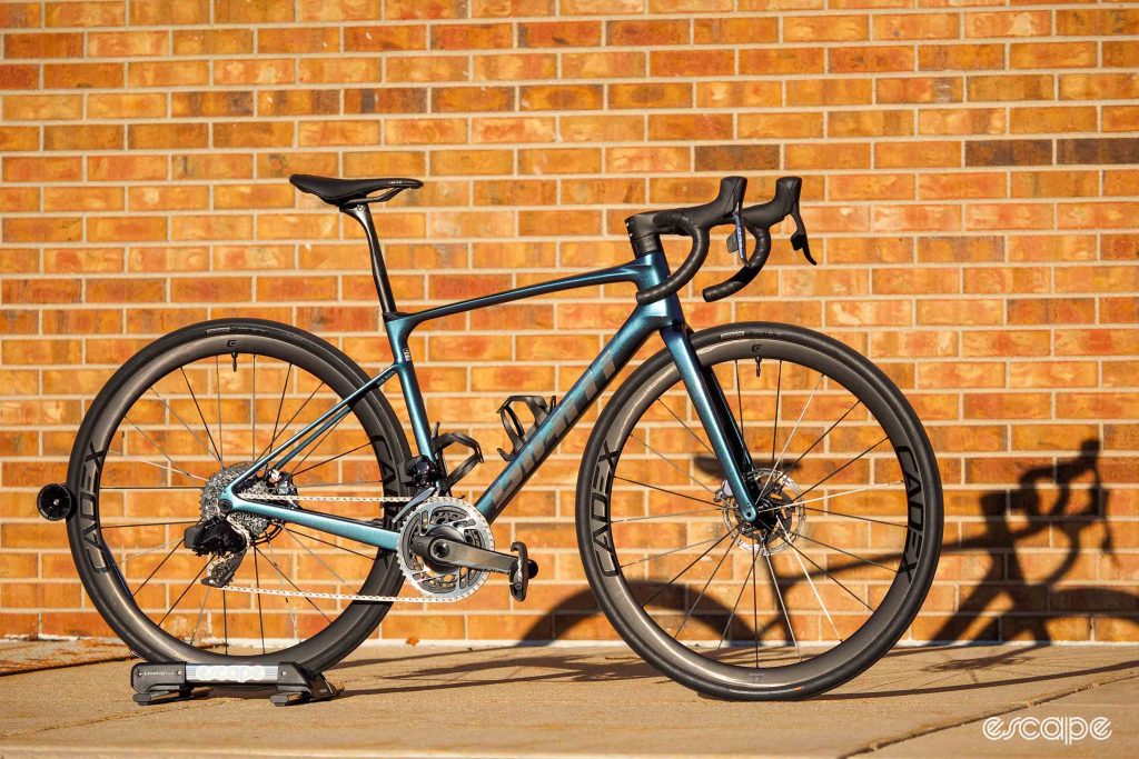 Review 2024 Giant Defy Advanced stays the course with steady