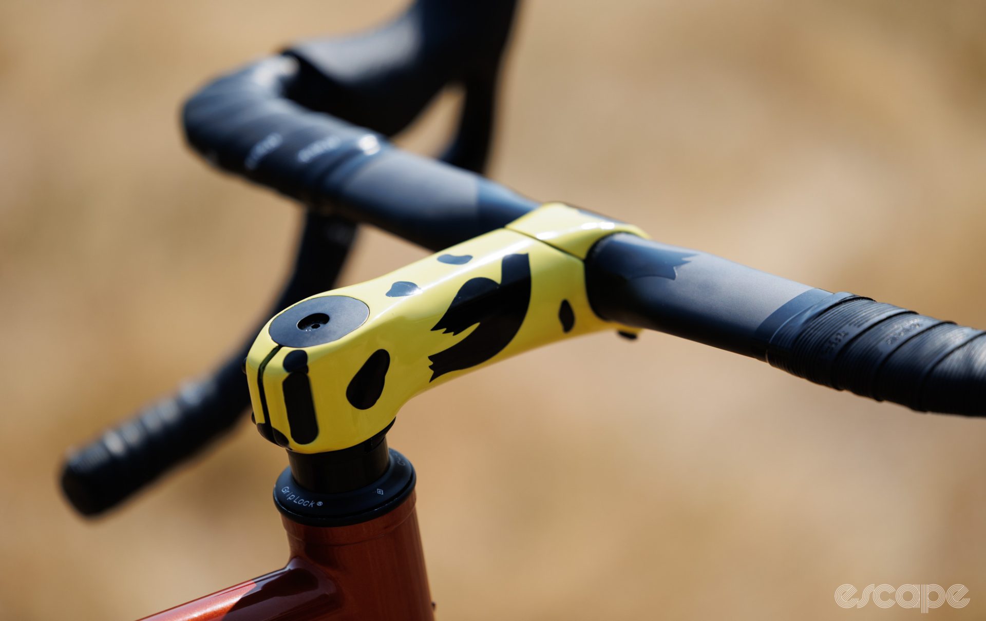 Another angle of the Columbus Trittico stem, painted in yellow. 