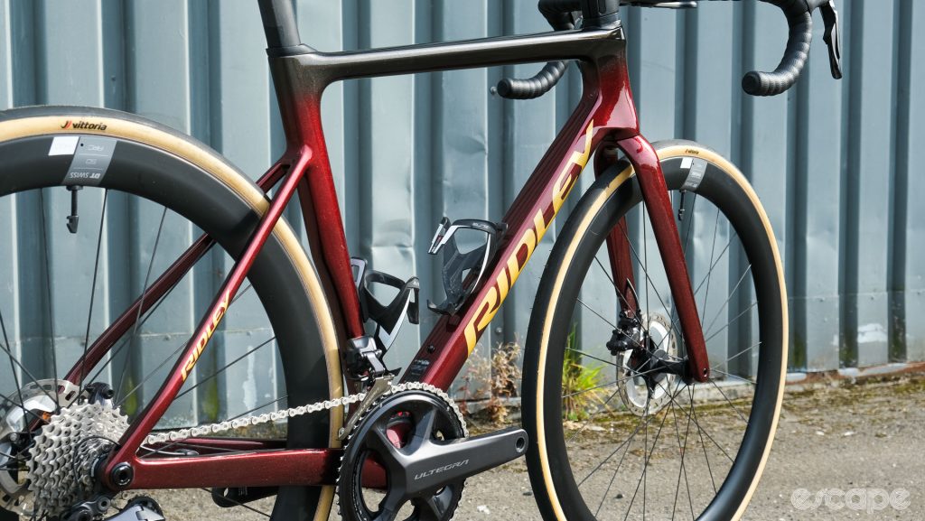 A closer view of the Falcn RS in profile, showing the bike equipped with Shimano Ultegra Di2 and DT Swiss carbon wheels.