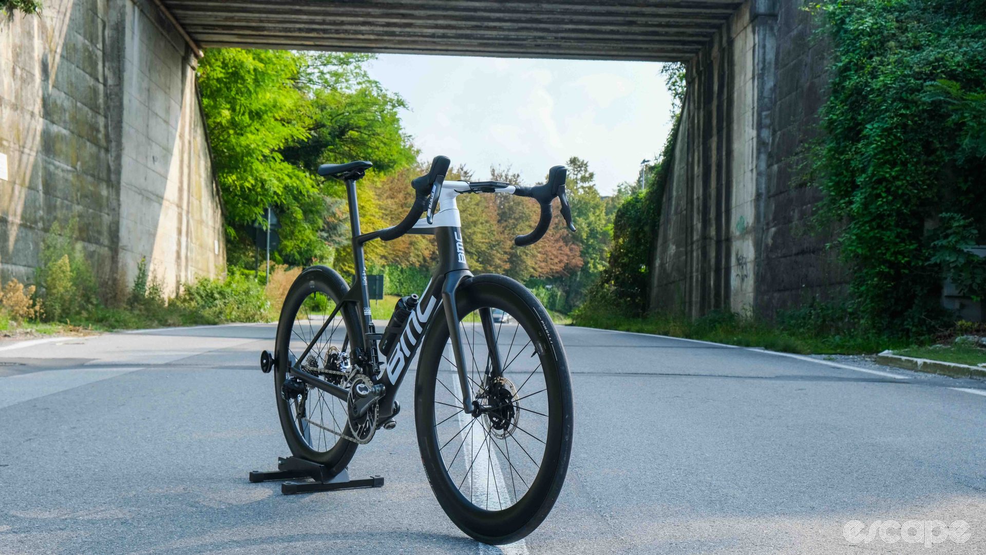 The photo shows BMC's new TeamMachine R 01 race bike viewed almost head on.