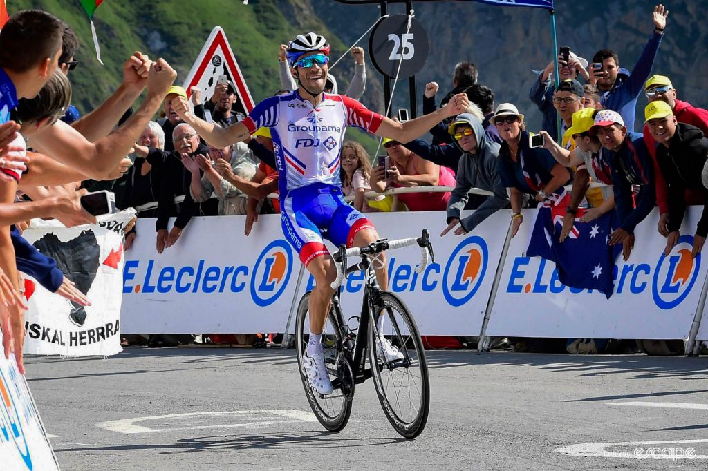 Pinot lifts both arms in victory on the Tourmalet.