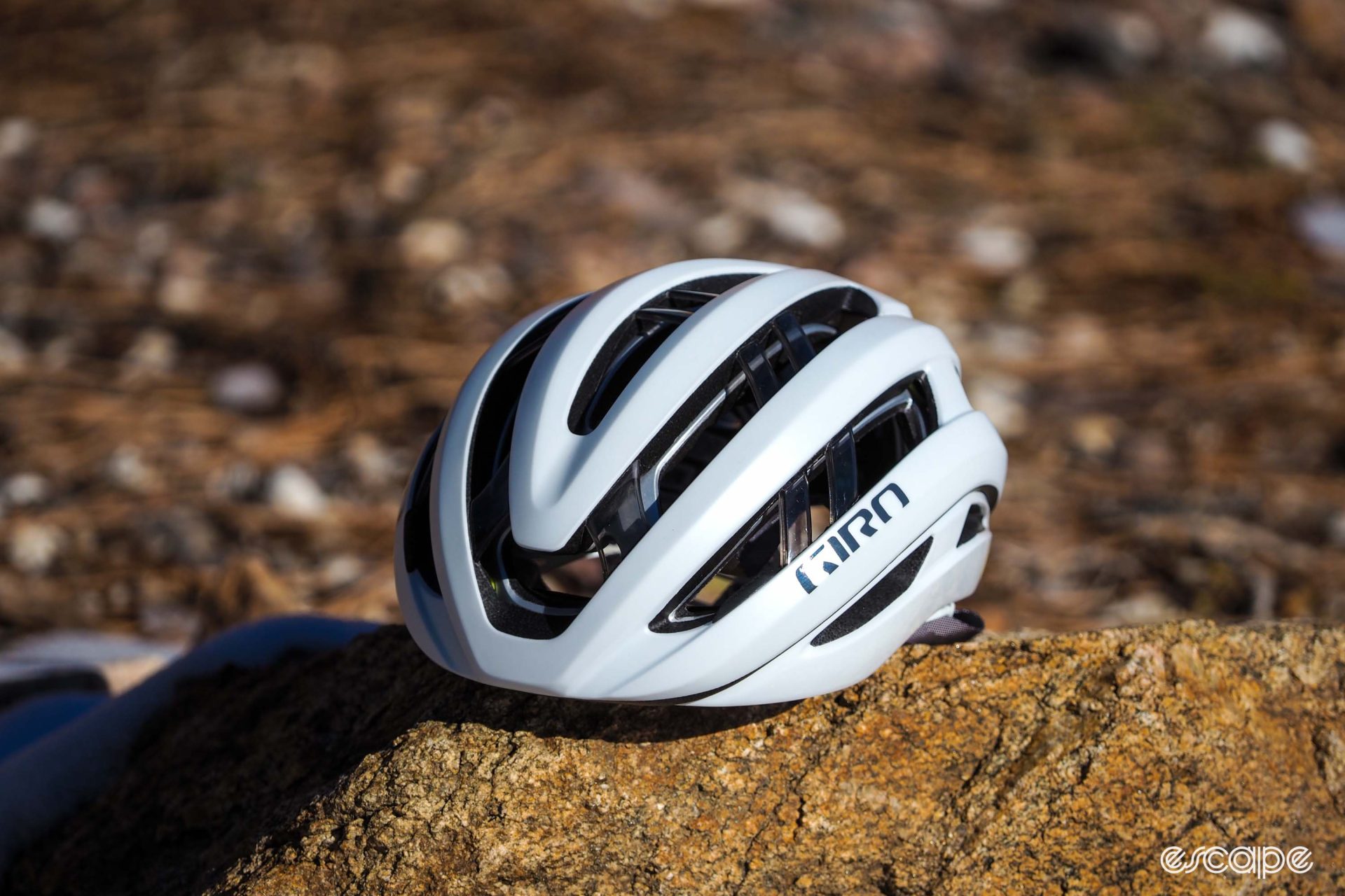 Giro Aries Spherical helmet in white