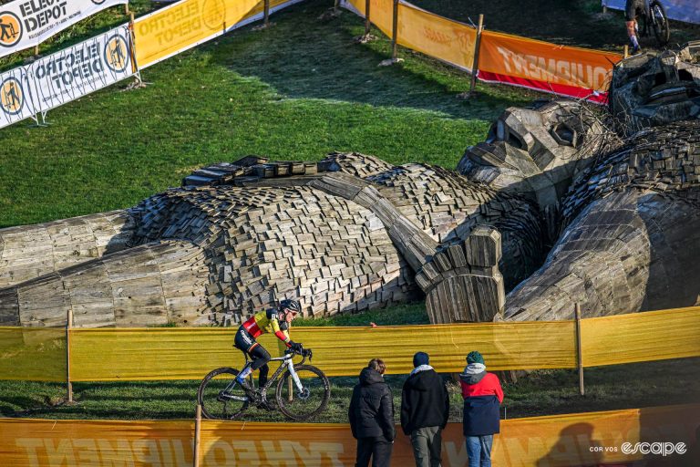 Belgian national champion Sanne Cant rides around the famous huge troll statues during Superprestige Boom.