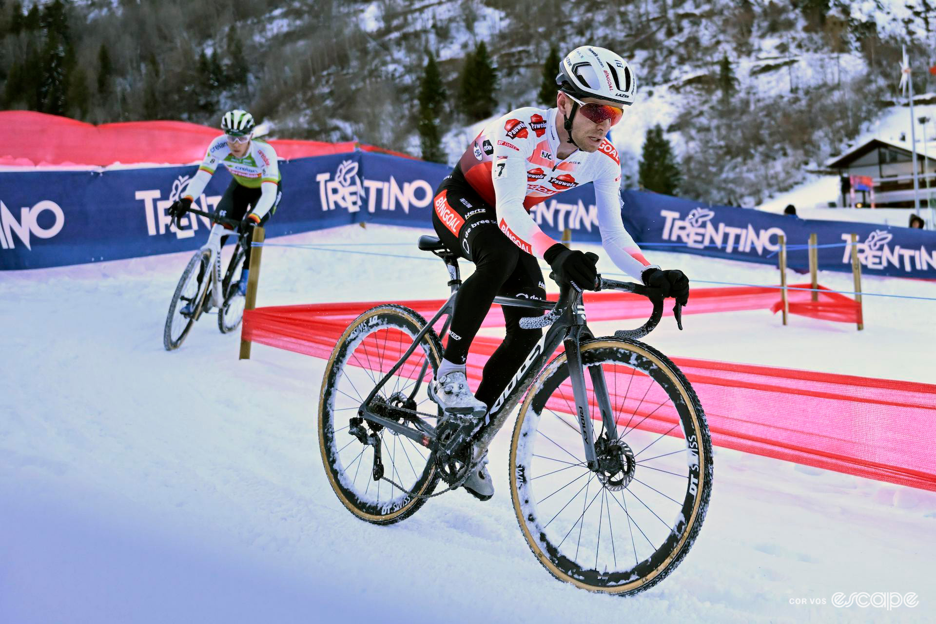 World Cup leader Eli Iserbyt during UCI Cyclocross World Cup Val di Sole, Laurens Sweeck a few metres behind.
