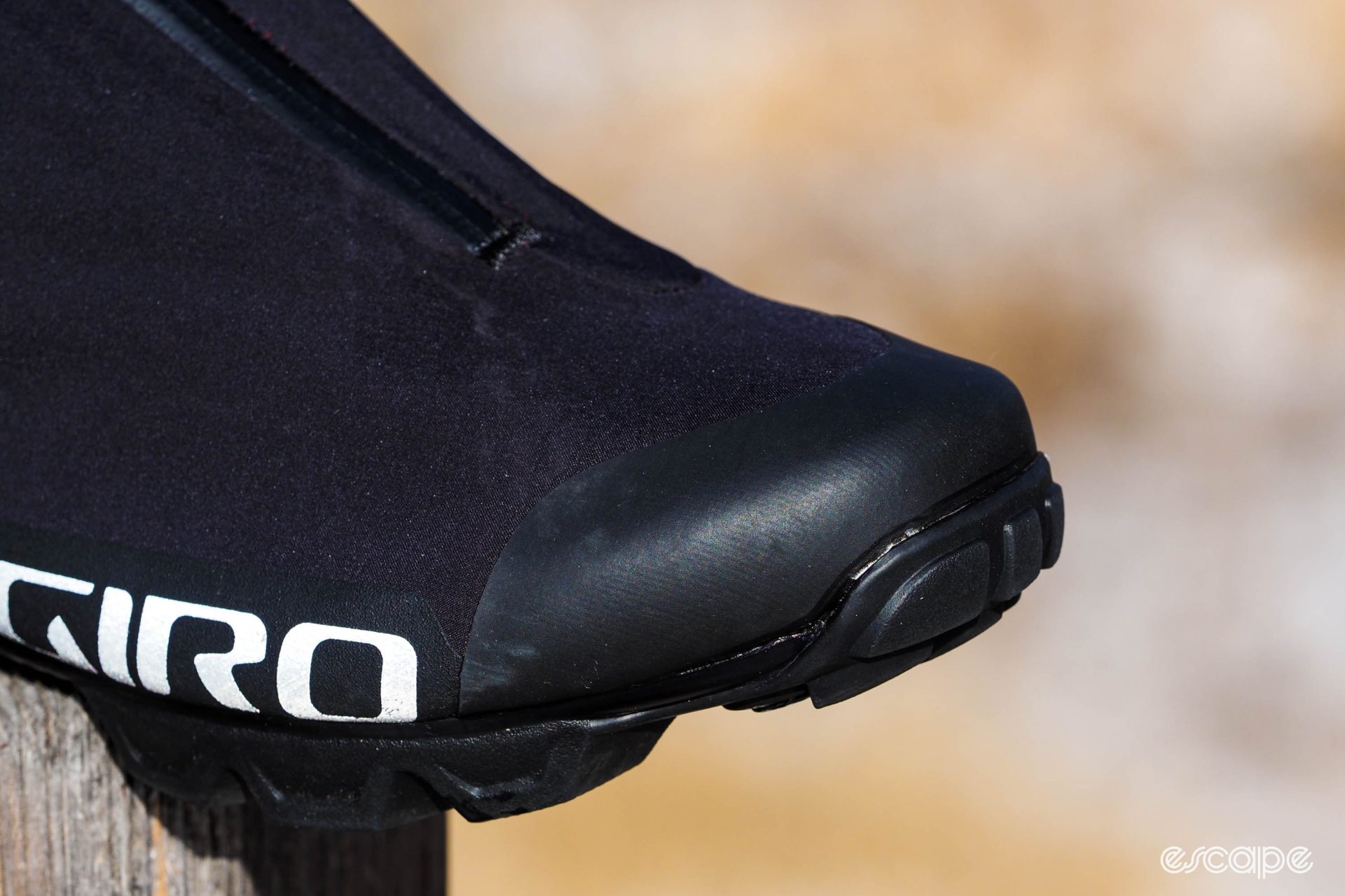 Giro Blaze winter cycling shoes reinforced toe area