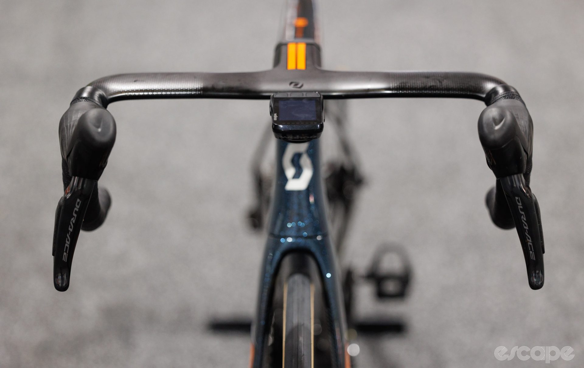A front view of the Foil with slight inward turn to the brake levers.