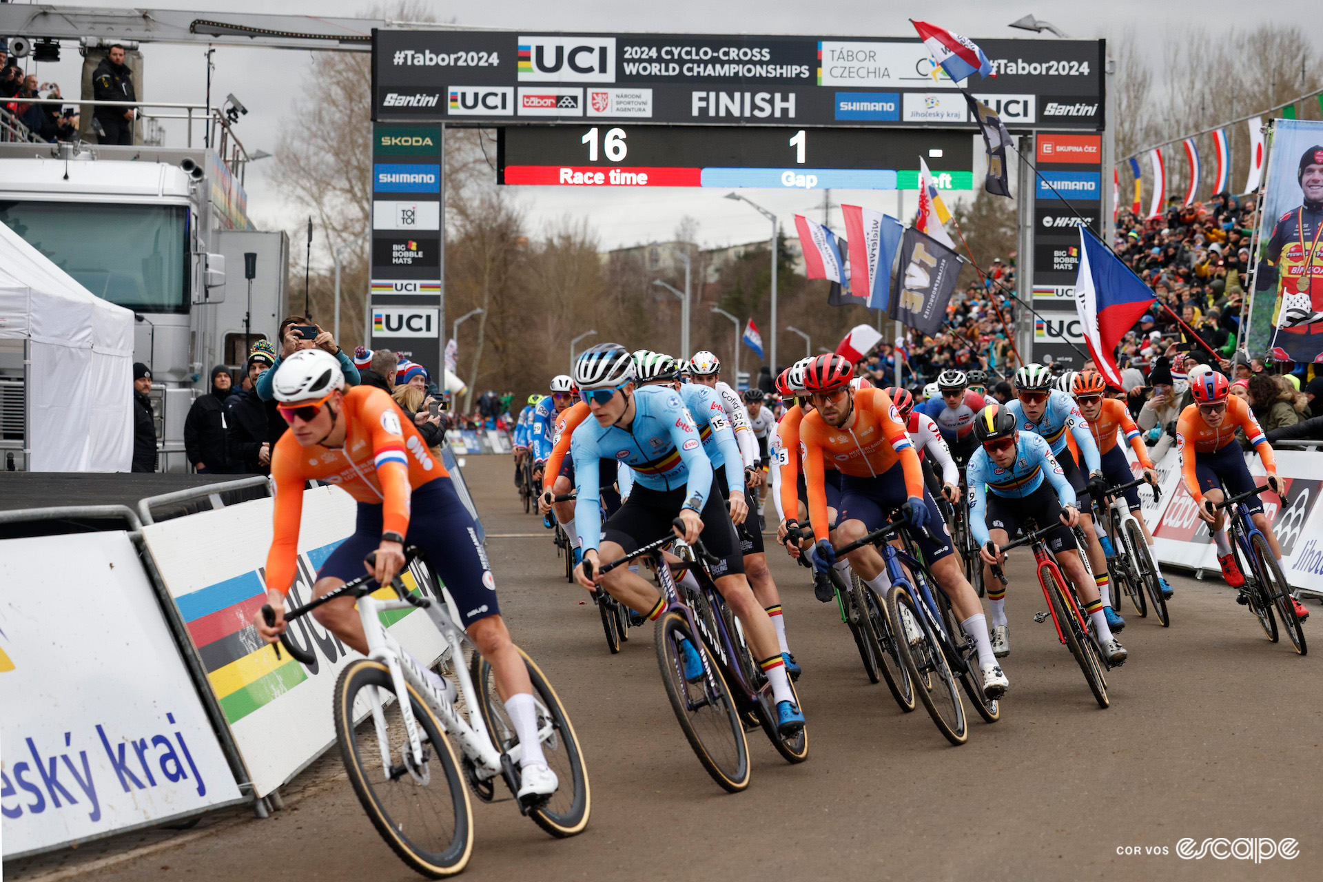 Dutch rider Mathieu van der Poel leads the men's field off the start line at the 2024 Cyclocross World Championships in Tábor.