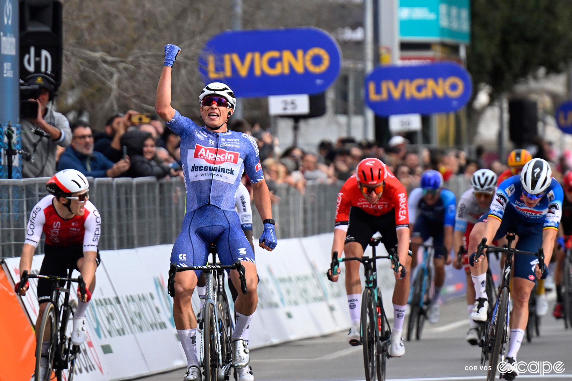 Jasper Philipsen wins stage 2 of Tirreno-Adriatico 2024.