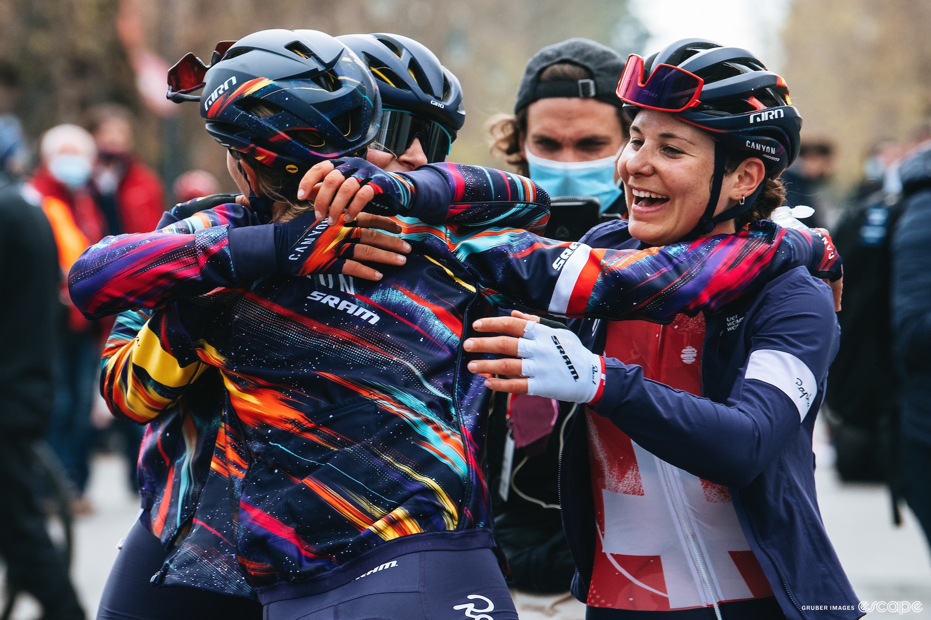 Canyon-SRAM teammates embrace after Kasia Niewiadoma's second-place finish at the 2021 Fleche Wallonne.
