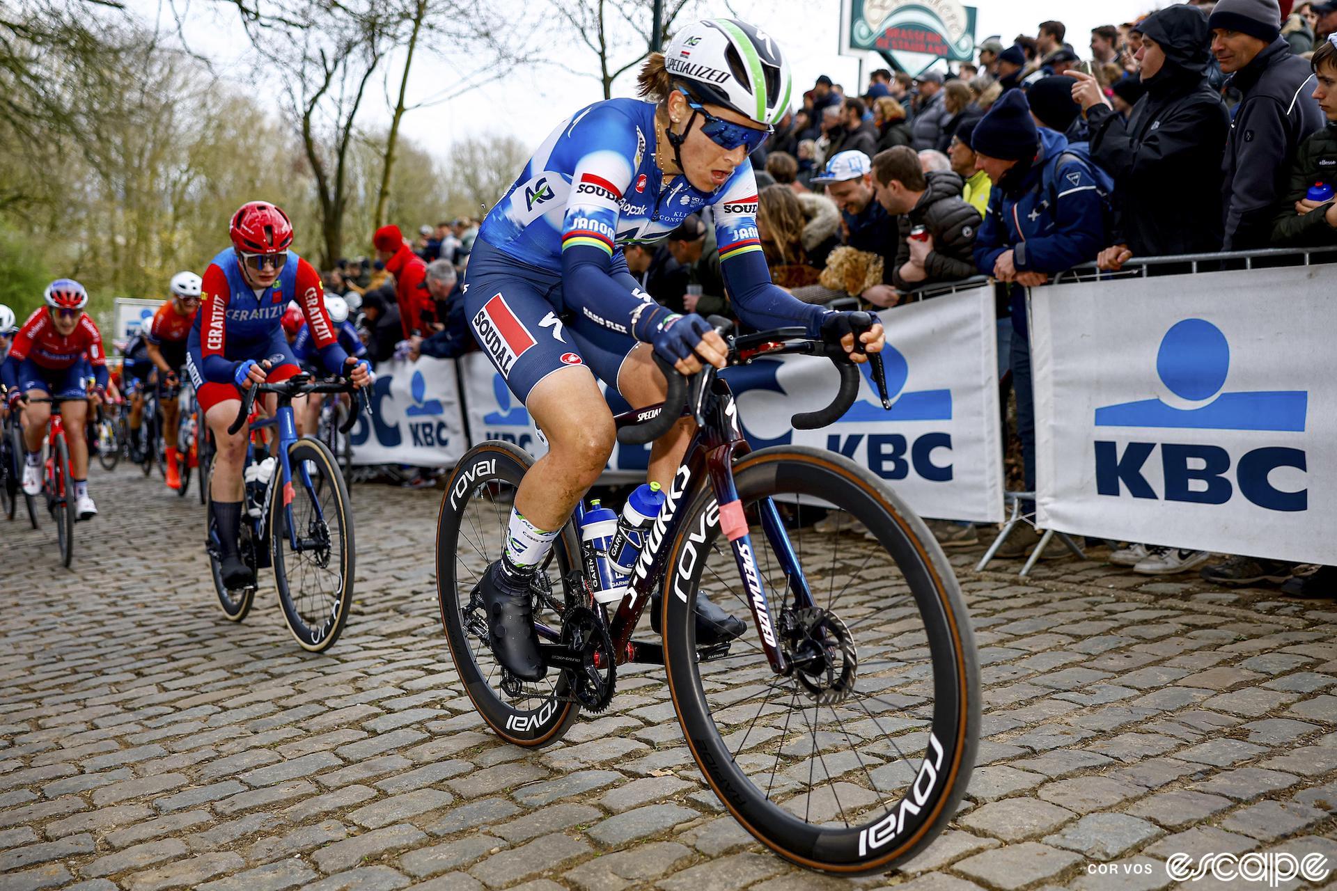 Kimberley Le Court-Pienaar rides a section of cobbles at Gent-Wevelgem.