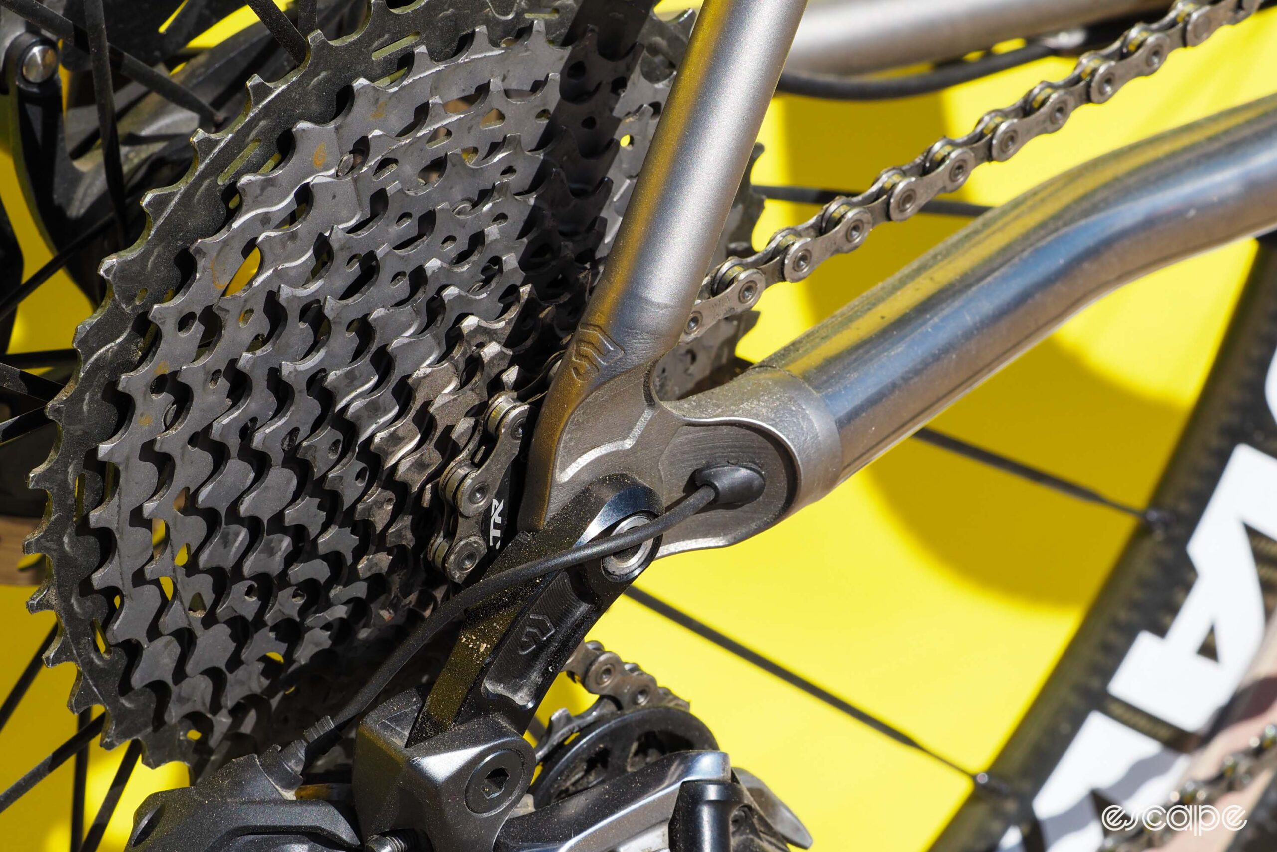 Firefly custom titanium gravel bike 3D-printed dropout