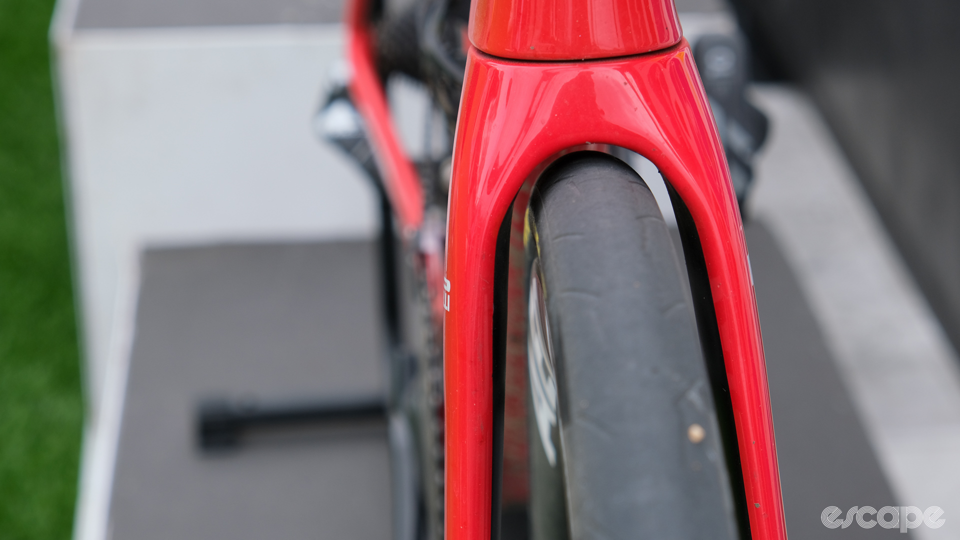 The image shows Mads Pedersen's Trek Madone fork and front tyre. 