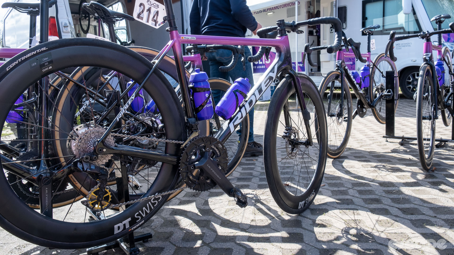 The image shows Marga López's Ridley Helium SLX side on with the drivetrain in focus.