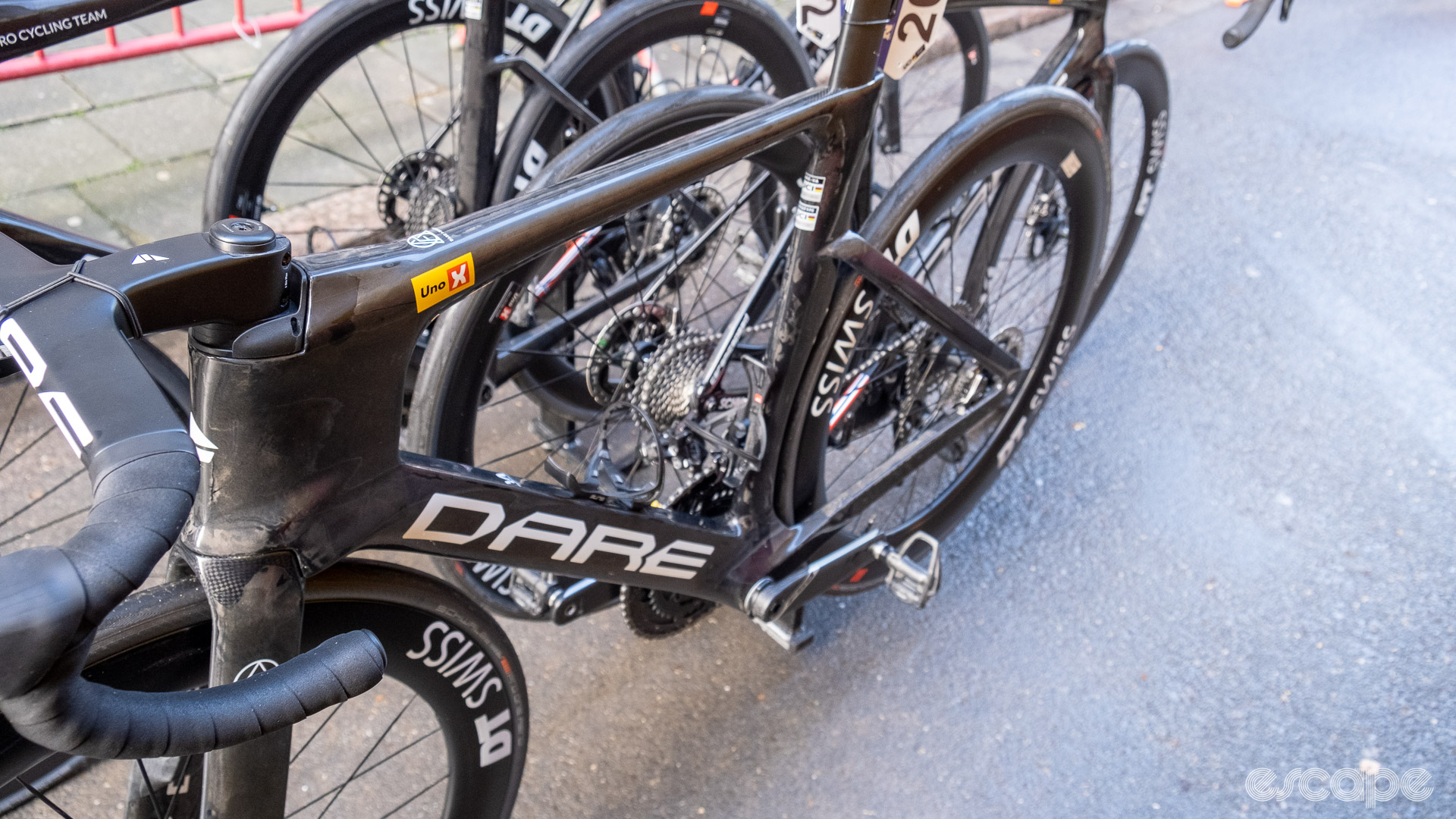 The image shows Kristoff's new Dare aero bike from side on.
