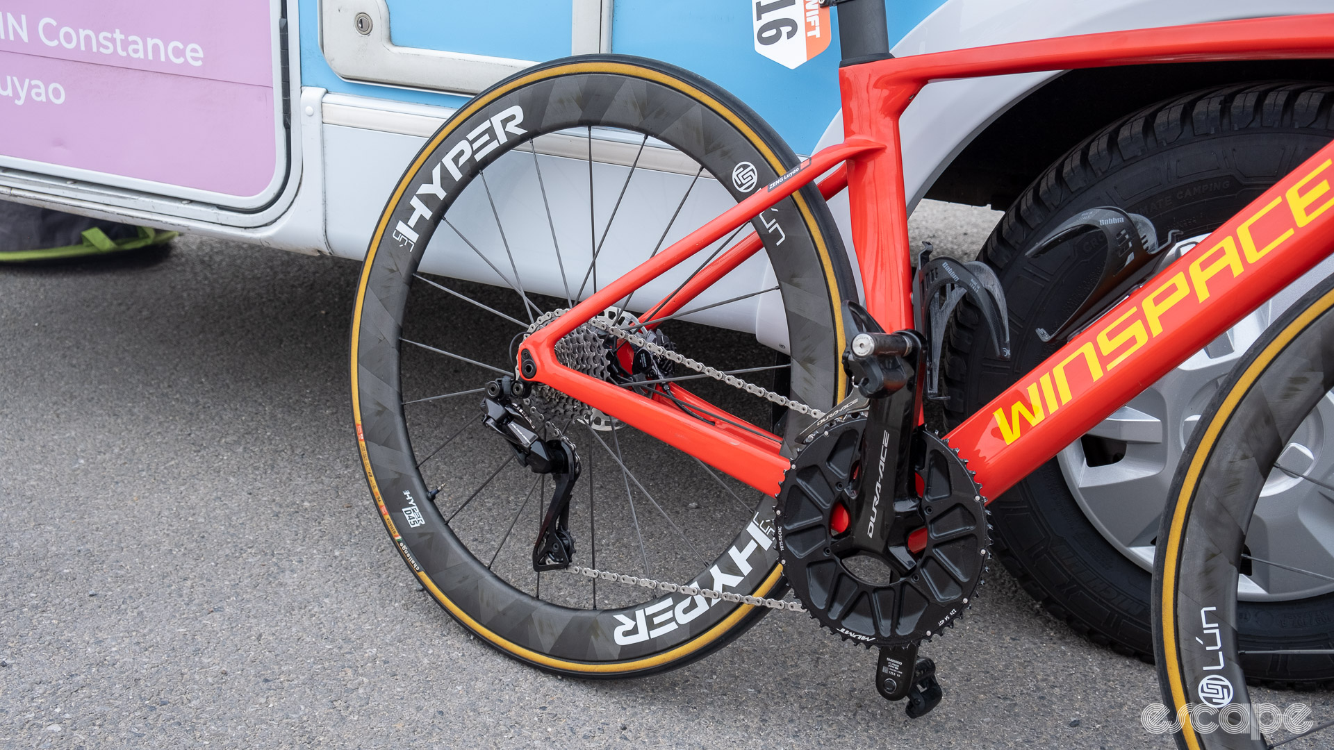 The photo shows the rear wheel on Luyao Zeng's Winspace T1550.