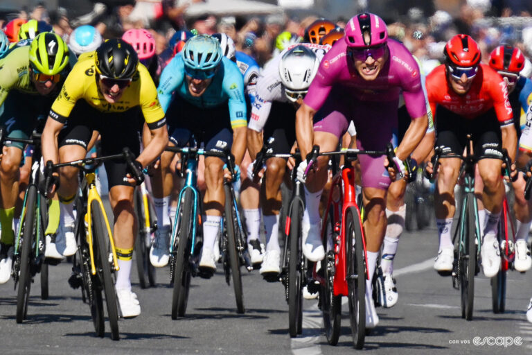The bunch sprint on stage 9 of the 2024 Giro d'Italia.