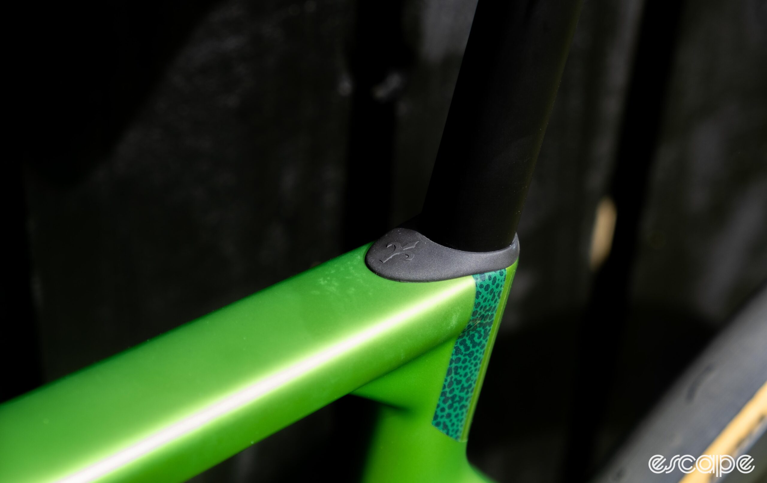 The photo shows the rubber seat post collar. 