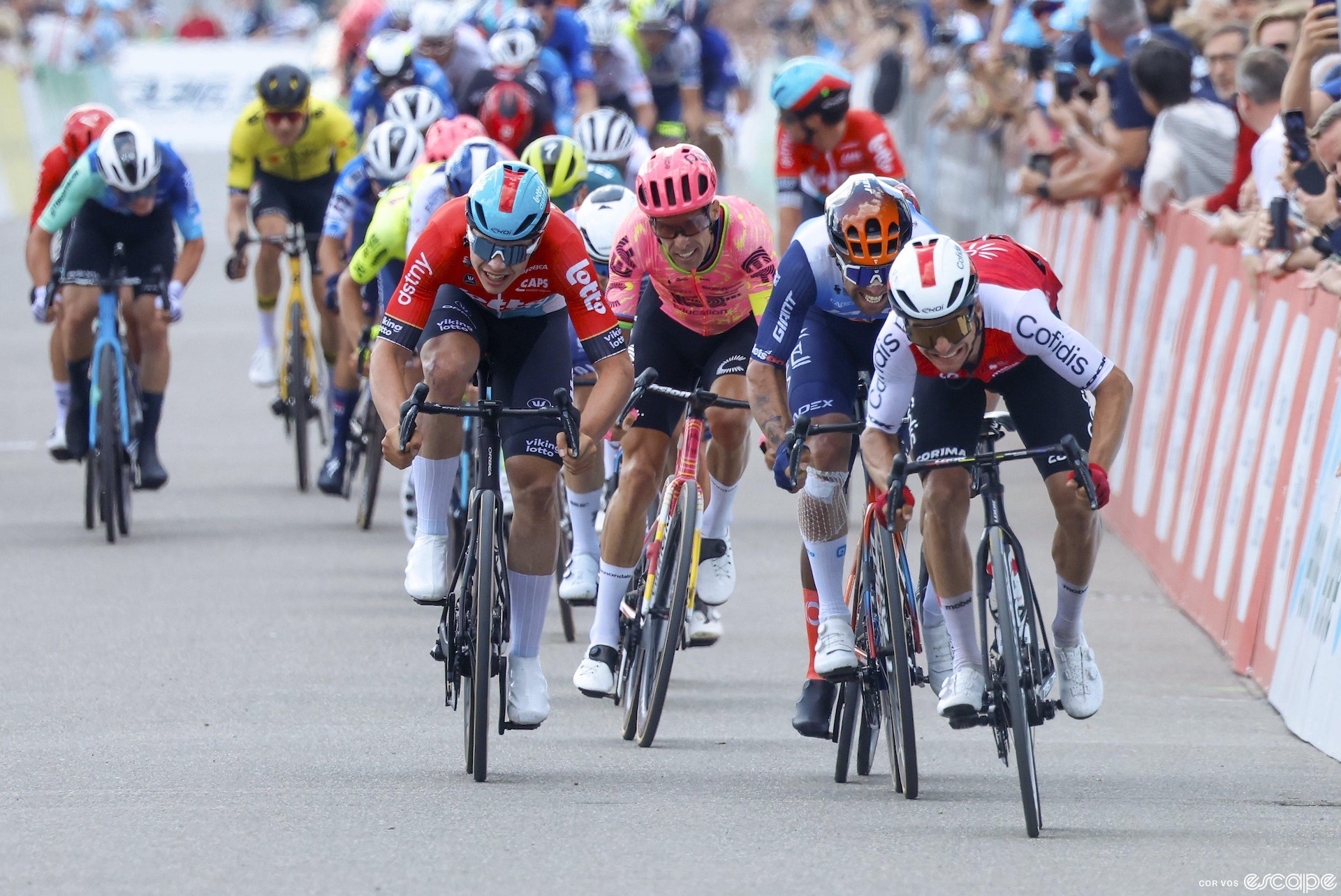 Bryan Coquard wins stage 2 of the Tour de Suisse.