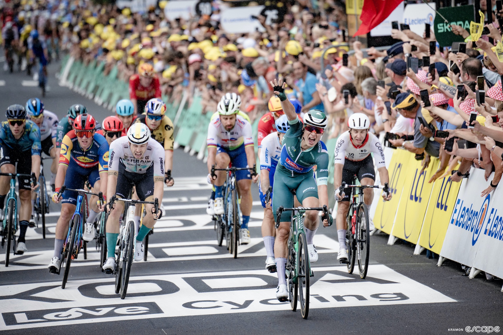 Jasper Philipsen takes his fourth stage win of the 2023 Tour de France.