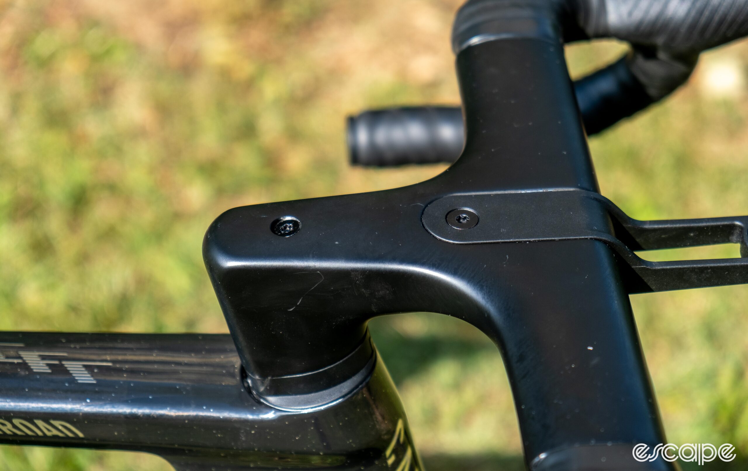 The photo shows the stem on Canyon's new PACE bar classic drops removed from the bike